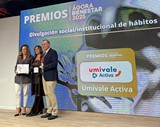 <div class=lightGallery-captions><p>Premio Ágora Bienestar en la categoría Divulgación social y/o institucional de hábitos saludables. Entregado al Servicio de Actividades Preventivas de Riesgos Laborales de umivale Activa. </p><p>8ª edición del congreso Ágora Bienestar, bajo el lema Bienestar y eficiencia en constante evolución.</p><h4>Material cedido por 003 - UMIVALE ACTIVA</h4><span>2025</span></div>
